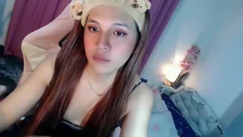 Snapshot of letsplaybaby_ chatting on March 12, 2026, 2:50 am gene online show from March 12, 2026, 2:50 am