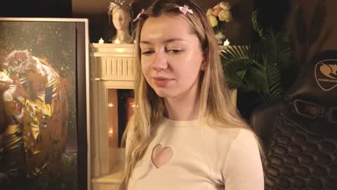 Snapshot of lettablush chatting on January 18, 2025, 6:32 pm letta online show from January 18, 2025, 6:32 pm