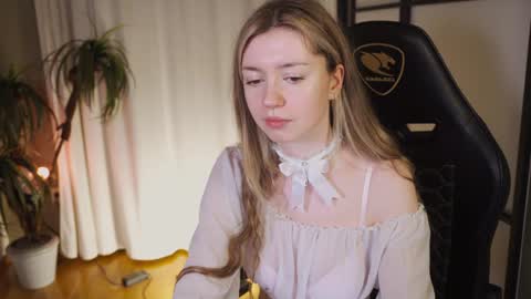 Snapshot of lettablush chatting on January 24, 2025, 6:46 pm letta online show from January 24, 2025, 6:46 pm