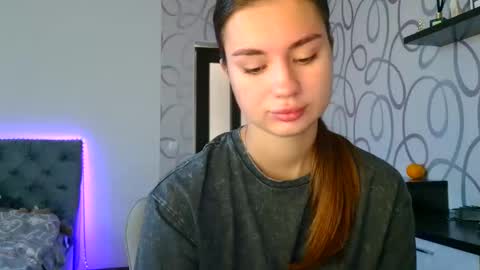 Emily online show from October 16, 2025, 6:14 am