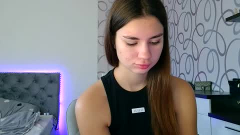 Emily online show from October 30, 2025, 7:32 am