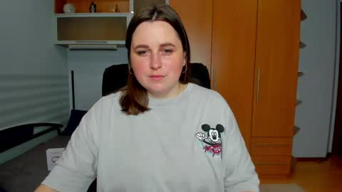 Naomi online show from May 25, 2026, 6:30 am