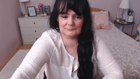 Mary online show from October 1, 2025, 12:11 pm