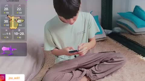 Levi  online show from February 25, 2025, 7:47 pm