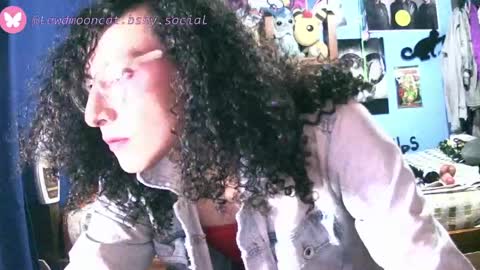 Lewd Mooncat online show from April 14, 2026, 11:00 pm