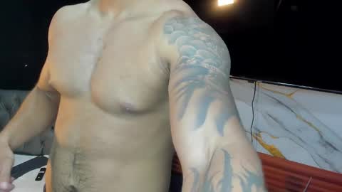 Snapshot of lewishamiltom chatting on May 22, 2026, 11:10 pm lewis online show from May 22, 2026, 11:10 pm