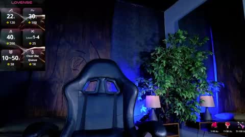 lexavega_ online show from May 19, 2026, 10:43 am