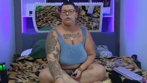 Snapshot of lexi2810 chatting on October 14, 2025, 6:03 am Lexi und Lex online show from October 14, 2025, 6:03 am