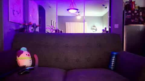 Lexi online show from February 23, 2025, 3:56 am