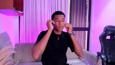 Snapshot of lexianddeker chatting on November 16, 2025, 3:17 pm Lexi Derek online show from November 16, 2025, 3:17 pm