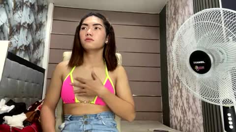 lexie_blonde online show from June 8, 2026, 6:41 pm