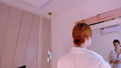 lexiee__ online show from January 9, 2026, 11:46 am