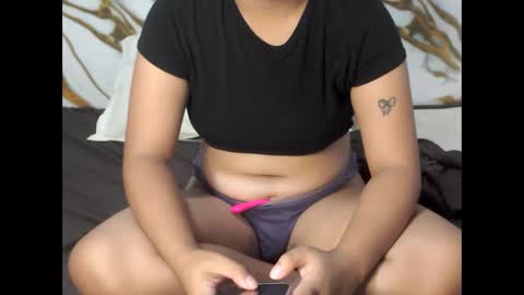 Snapshot of lexielar chatting on May 10, 2026, 2:00 pm LEXIE online show from May 10, 2026, 2:00 pm