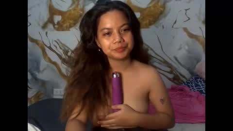 Snapshot of lexielar chatting on May 19, 2026, 1:39 pm LEXIE online show from May 19, 2026, 1:39 pm