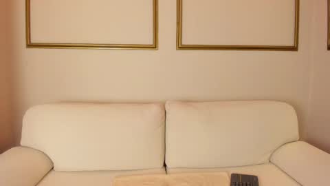 Lexie Thompson  online show from March 31, 2026, 12:05 pm