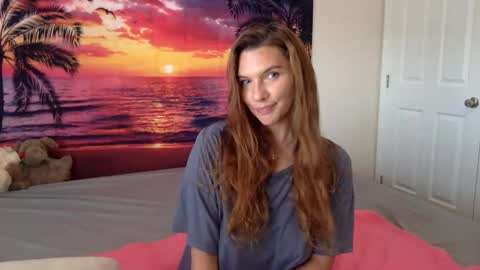 Alexia L. online show from September 22, 2025, 3:25 pm
