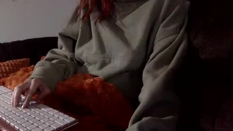 Alexia L. online show from November 15, 2025, 6:11 am