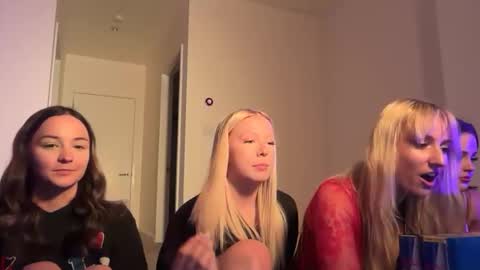 Snapshot of lexiiismith chatting on February 23, 2026, 5:05 am lexiiismith online show from February 23, 2026, 5:05 am