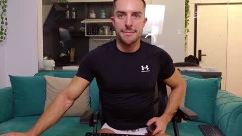 Askme online show from December 3, 2024, 3:33 pm