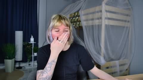 Lexi Wenford NO NUDE GODDESS online show from May 19, 2026, 2:29 am