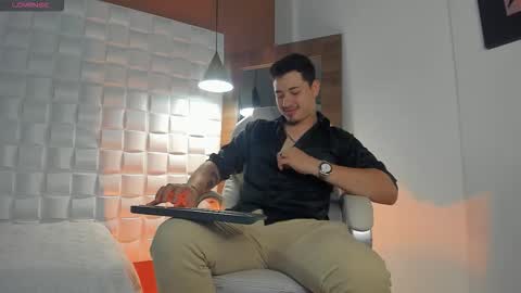 Snapshot of lexmiller18 chatting on October 12, 2025, 4:00 am lexmiller18 online show from October 12, 2025, 4:00 am