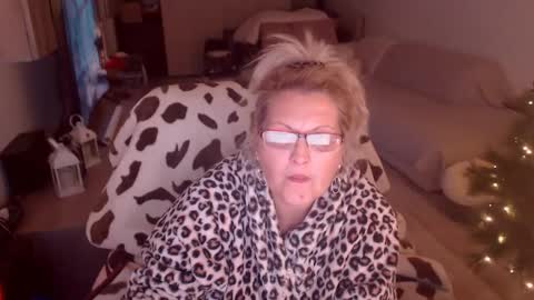 Hannah online show from January 12, 2026, 12:38 am