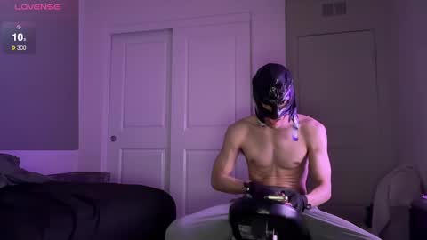 Dromaeosaurex online show from March 11, 2025, 8:09 am