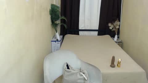 lexy_lorey online show from October 19, 2025, 9:15 pm