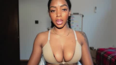 LEXY - Independent account online show from February 3, 2026, 2:44 pm