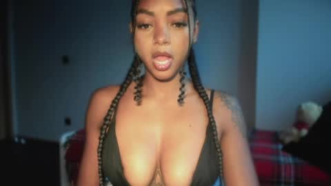 LEXY - Independent account online show from May 30, 2026, 10:56 am