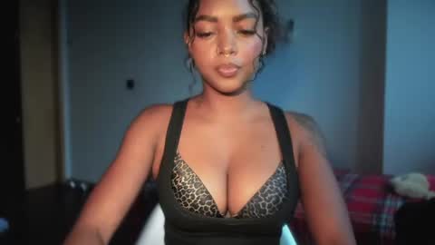 LEXY - Independent account online show from July 17, 2026, 9:38 am