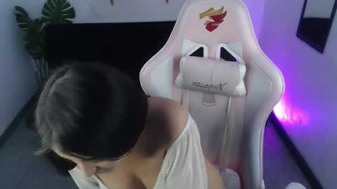 lexy_storm_18 online show from December 4, 2025, 8:17 pm