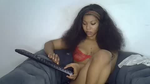 Snapshot of lexybonyy chatting on July 7, 2026, 6:27 am Lexy online show from July 7, 2026, 6:27 am