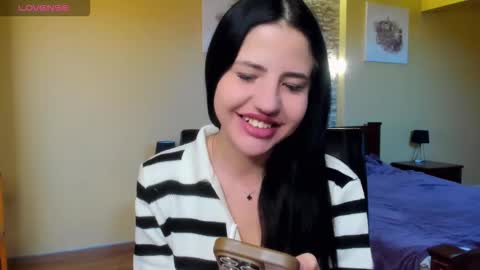 lexyswett online show from November 19, 2025, 9:31 am