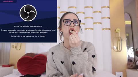 Snapshot of lexywillde chatting on February 8, 2025, 10:18 am LexyWillde online show from February 8, 2025, 10:18 am