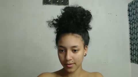 lolita online show from January 21, 2025, 7:15 am