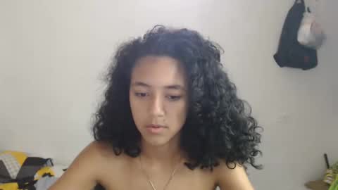 lolita online show from February 27, 2025, 1:49 pm