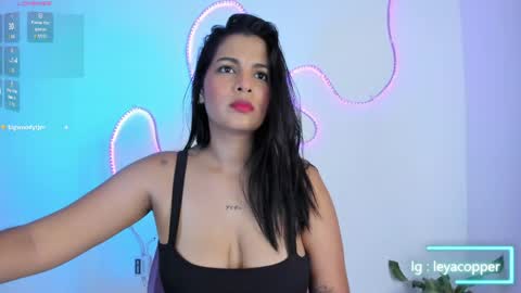 Leya online show from May 21, 2026, 11:12 pm