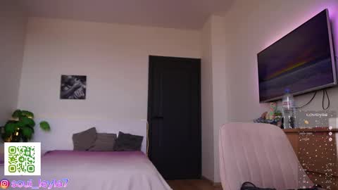 Leyla ly Ill be here Tuesday Thursday Friday Saturday Sunday online show from March 30, 2026, 2:12 am