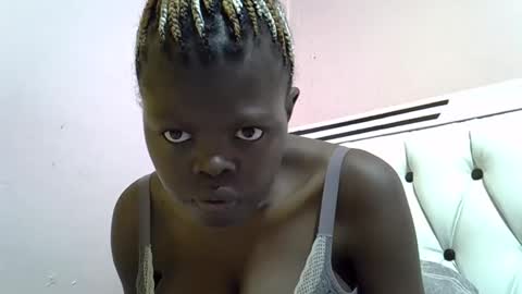 laylani69 online show from February 27, 2025, 8:20 pm