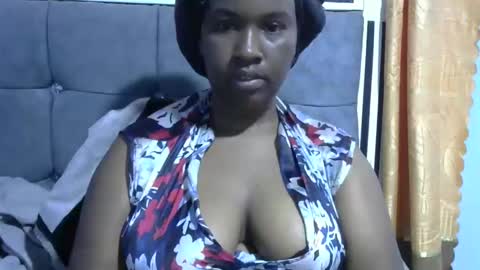 leylapleasure online show from December 22, 2025, 10:01 am