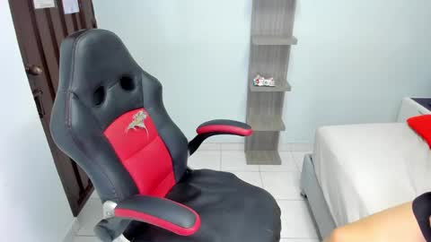   online show from December 19, 2024, 5:40 pm