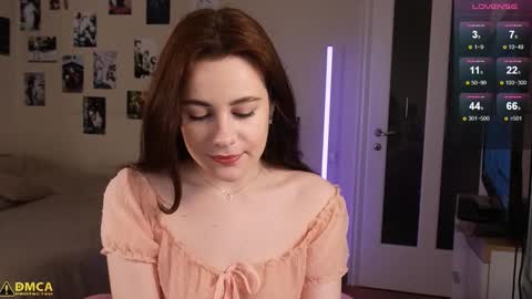 leziiowl online show from November 16, 2025, 7:03 am