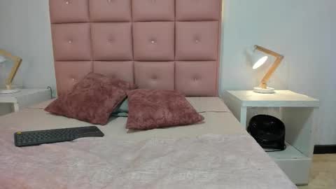 Snapshot of lhiamfitt chatting on October 26, 2025, 3:29 pm lhiamfitt online show from October 26, 2025, 3:29 pm