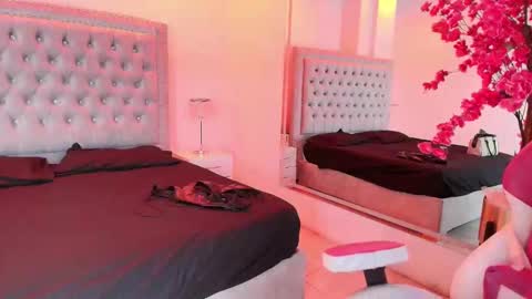 Lia  online show from January 8, 2026, 3:20 am