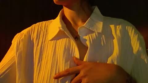 liliana online show from October 9, 2025, 7:06 am