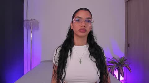 Snapshot of lia_girl2 chatting on July 25, 2026, 3:15 am Lia online show from July 25, 2026, 3:15 am