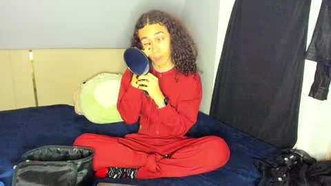 Kabroncita online show from November 19, 2025, 8:25 am