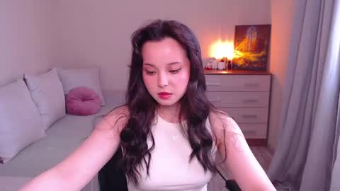 L I A online show from June 2, 2026, 1:57 pm