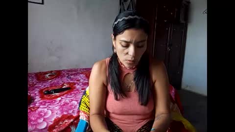 Lia online show from February 11, 2026, 4:01 pm